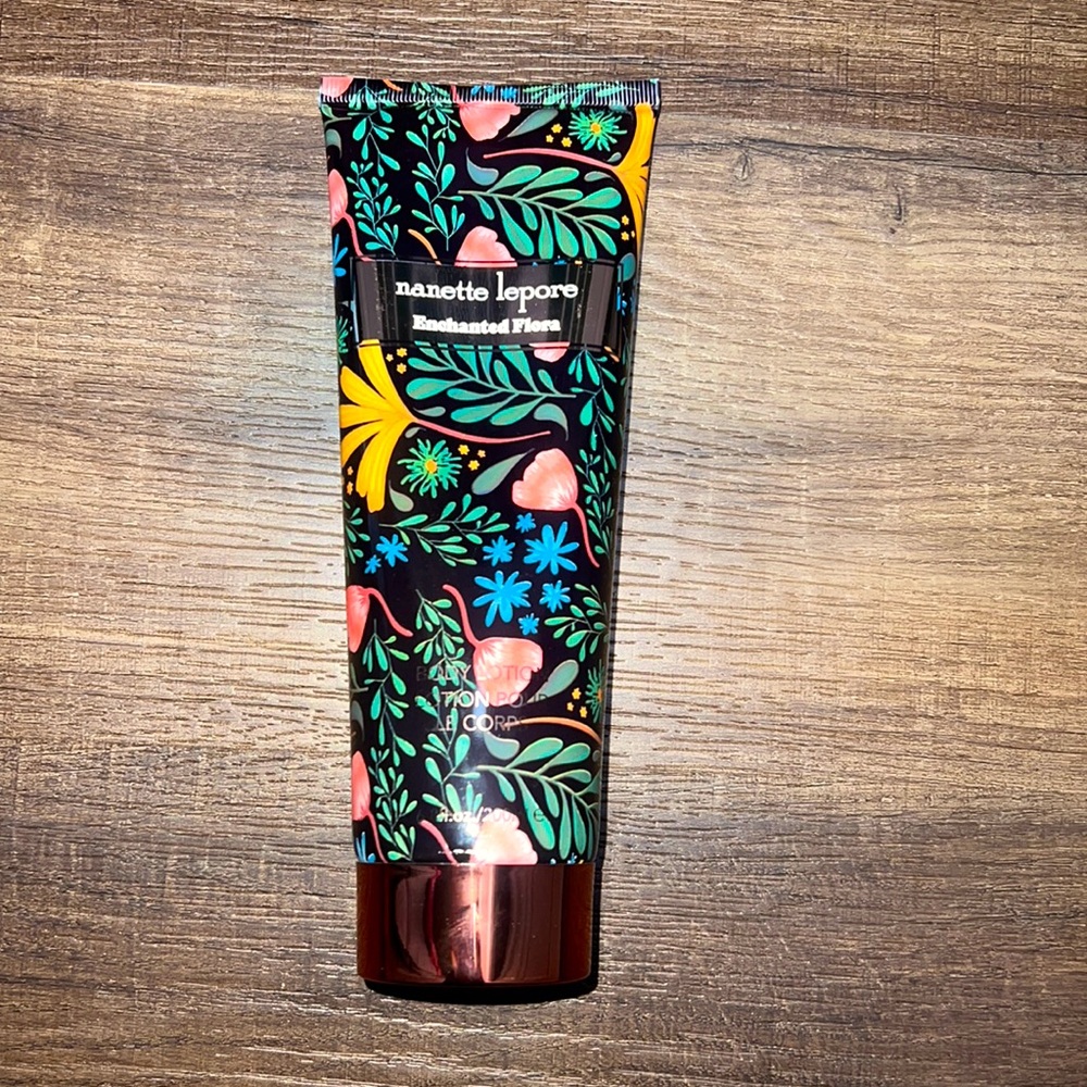 New! Nanette Lepore Enchanted Flora Body Lotion